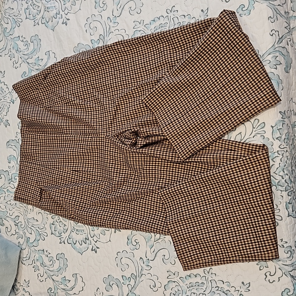 ZARA SIZE MEDIUM WOMENS TROUSERS HIGH WAISTED